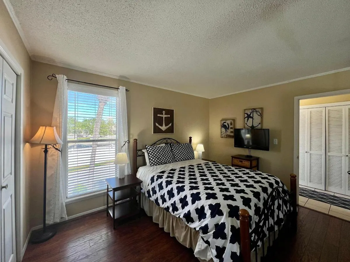 Sandpiper Cove 2009 Destin